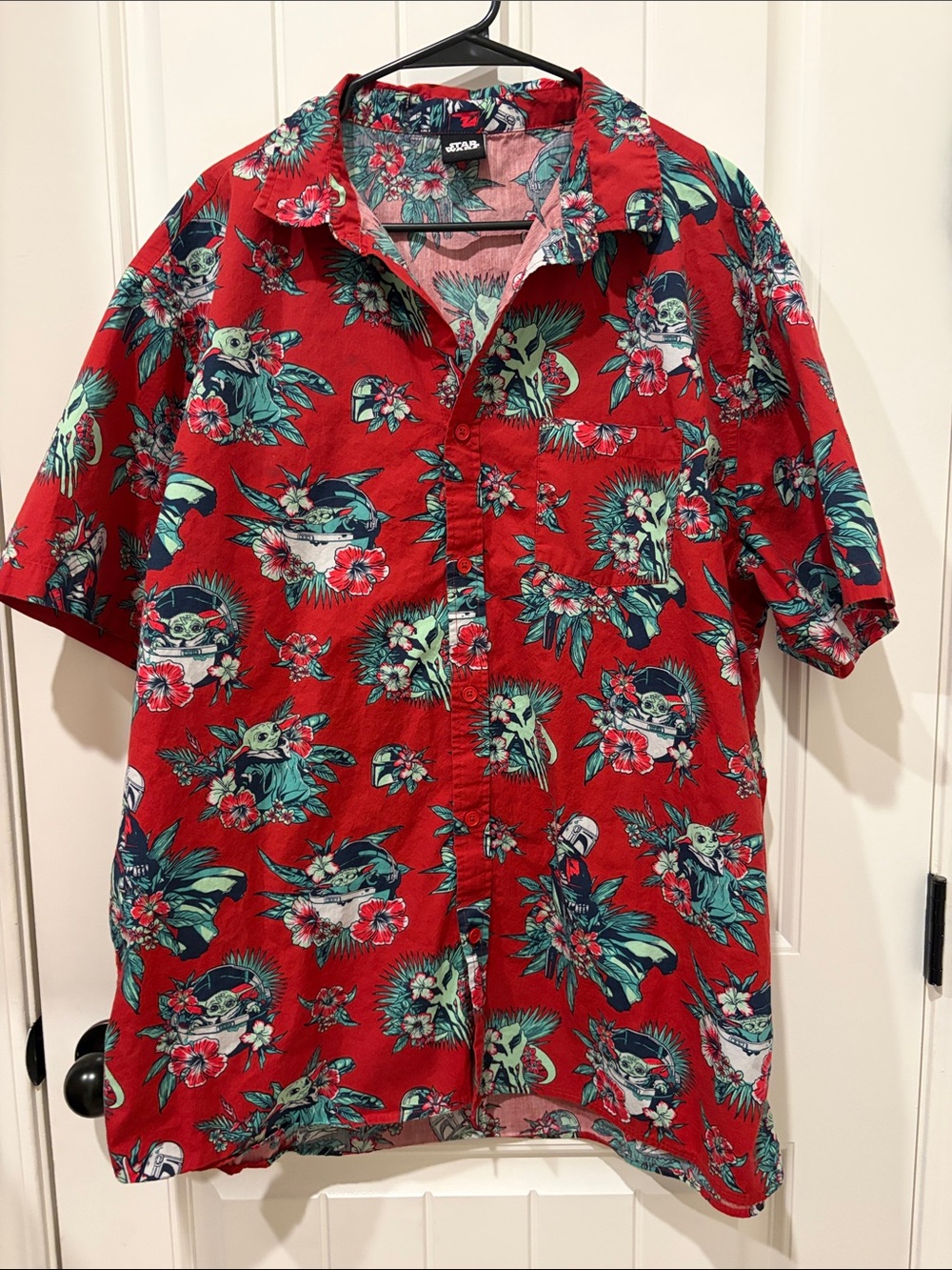 Star Wars Red Hawaiian Short-Sleeve Shirt with Teal Floral Print